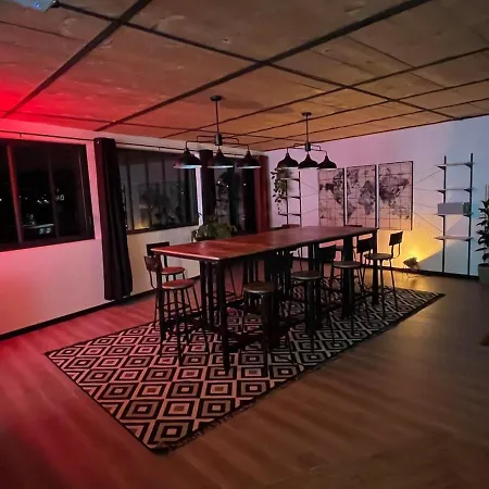 Magnifique Loft Urbain Centre,gare,parking Prive *